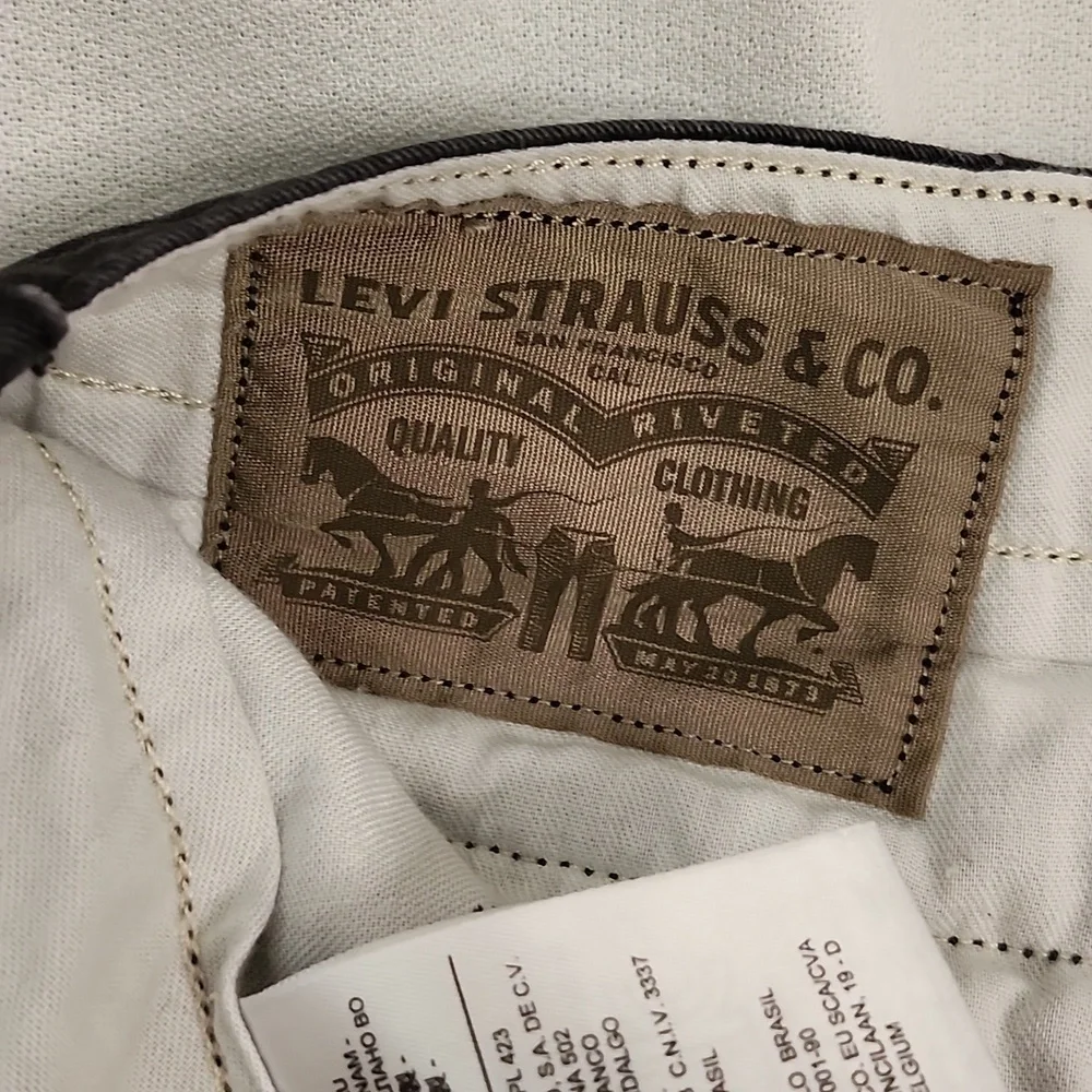Levi's Classic Black Mens Cargo Pants - Picture 9 of 16